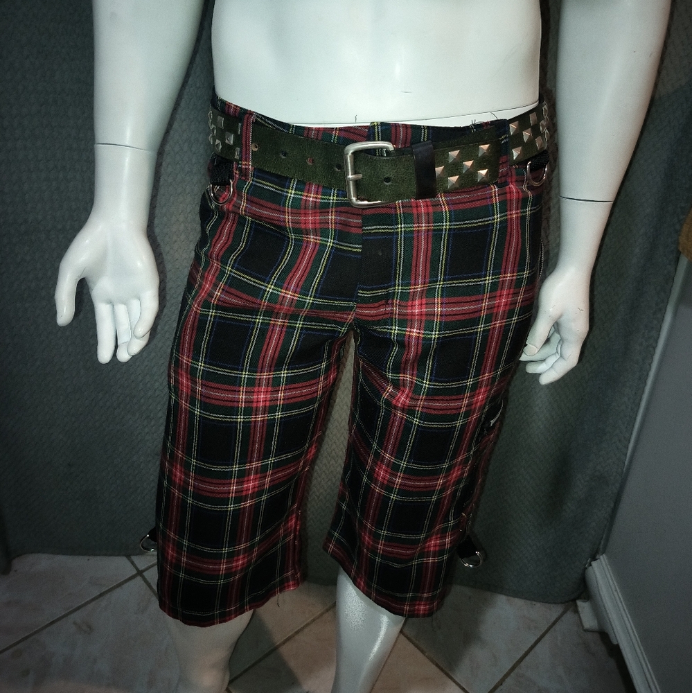 Lip Service Vintage Mens Bondage D Rings 3/4 Shorts Size 32-33 Plaid 90s Punk